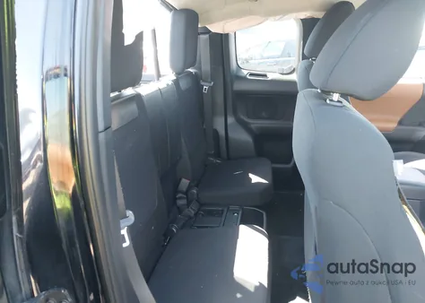 2020 Toyota Tacoma Sr5 V6 from USA, damaged, VIN 5TFRZ5CN1LX088604